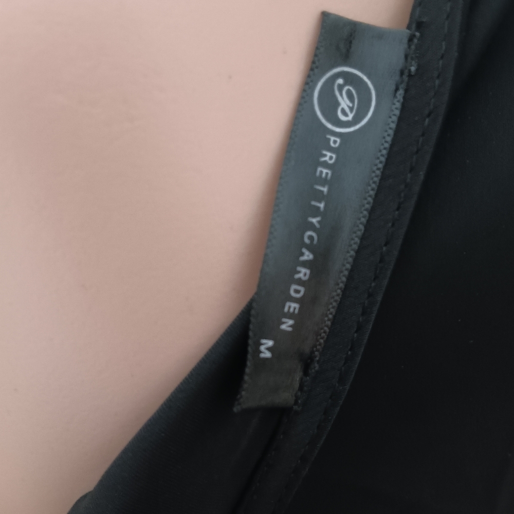 Size Medium - image 3